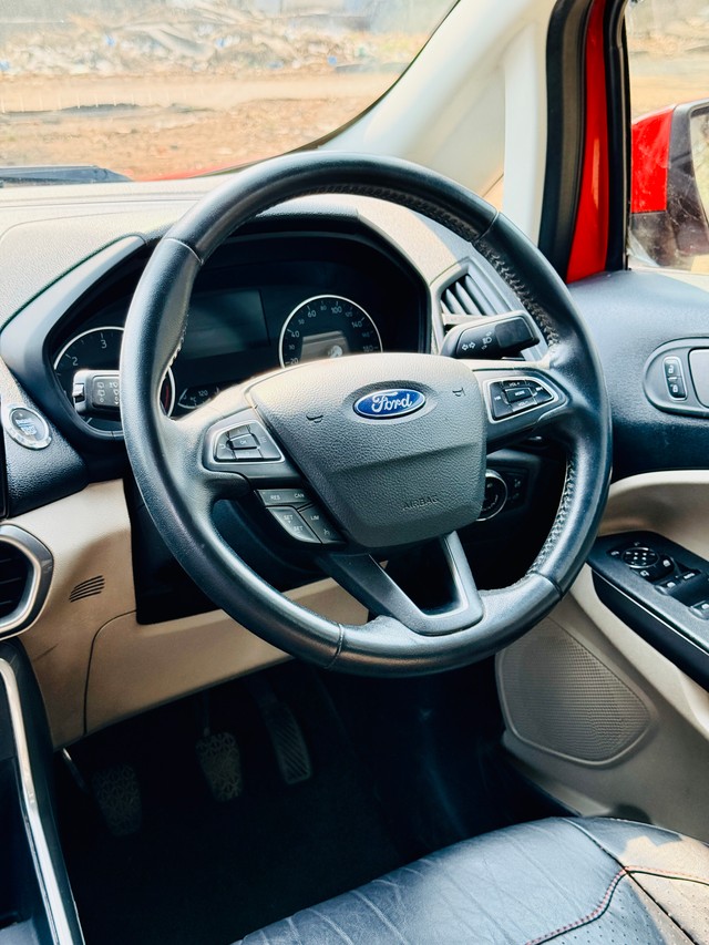 Second-hand 2020 Ford Ecosport 1.5 Diesel Titanium for sale in Hyderabad-16