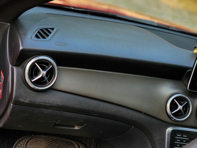 Second-hand 2016 Mercedes-Benz CLA 200 Sport Edition for sale in New Delhi-28