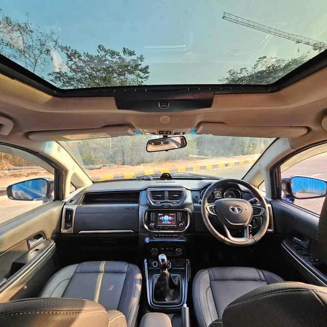 Second-hand 2017 Tata Hexa XT for sale in Navi Mumbai-7