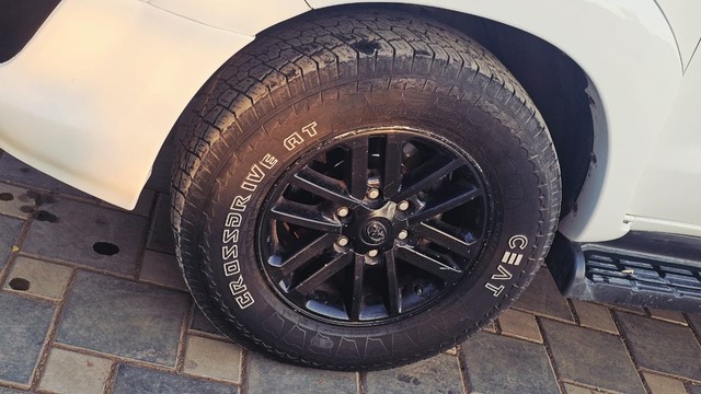 Second-hand 2014 Toyota Fortuner 4x2 MT TRD Sportivo for sale in Pune-6