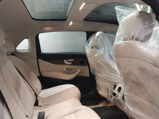Second-hand 2018 Mercedes-Benz E-Class Expression E 200 BSIV for sale in New Delhi-12