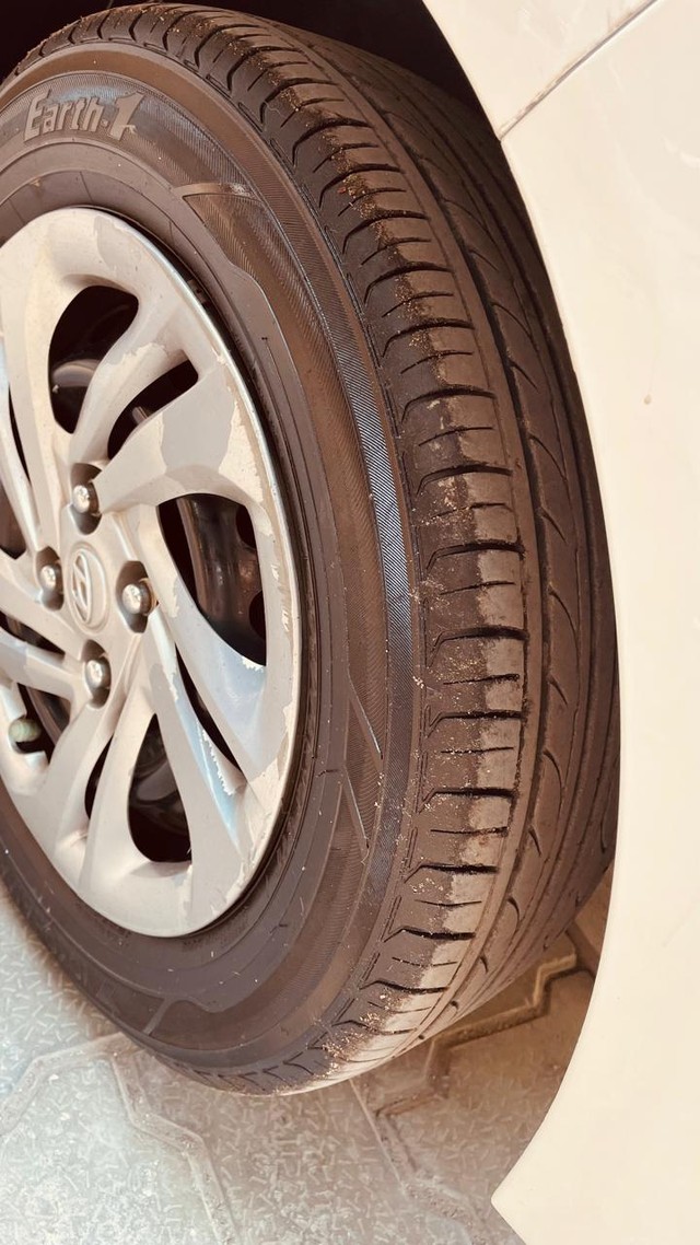 Second-hand 2021 Hyundai Aura S CNG for sale in New Delhi-6