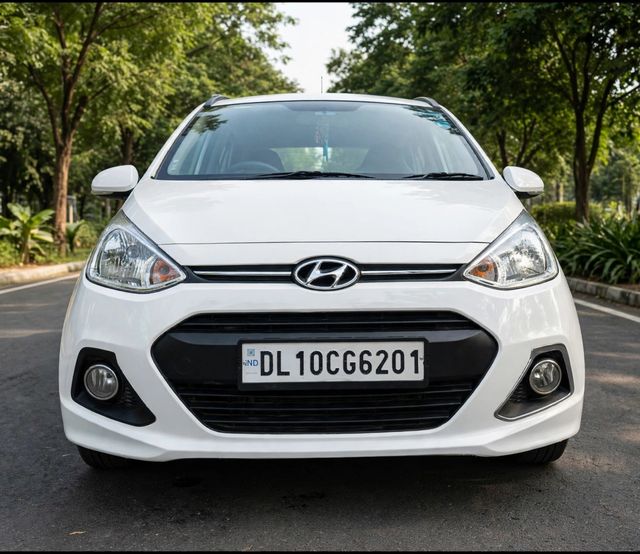Hyundai Grand i10 एस्टा ऑप्शन Second-hand 2015 Hyundai Grand i10 एस्टा ऑप्शन for sale in Faridabad