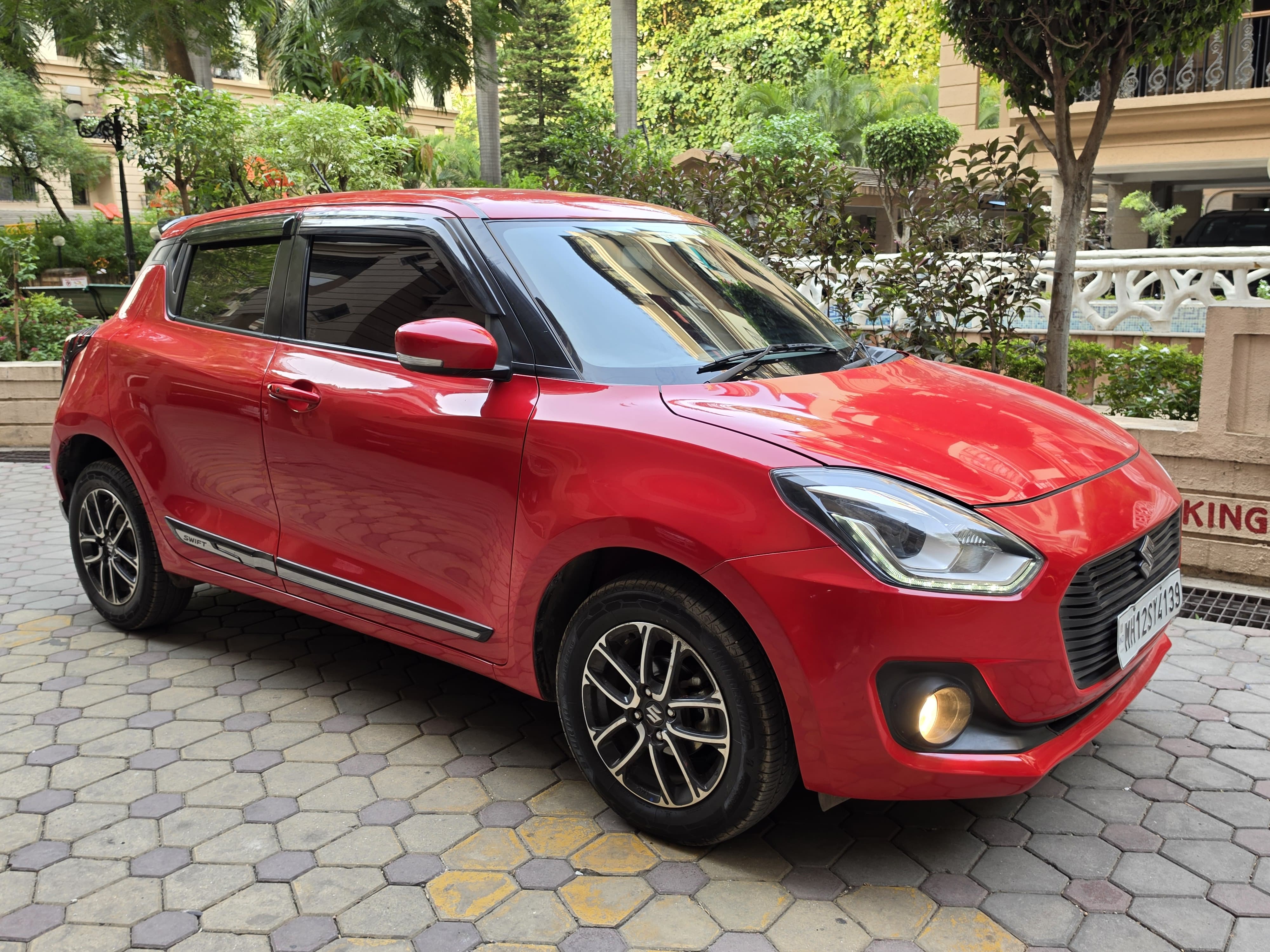 Used 2020 Maruti Swift 1197 cc Petrol Manual Car in Pune at ₹6.25