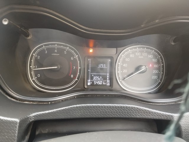 Second-hand 2020 Maruti Vitara Brezza VXI for sale in New Delhi-13
