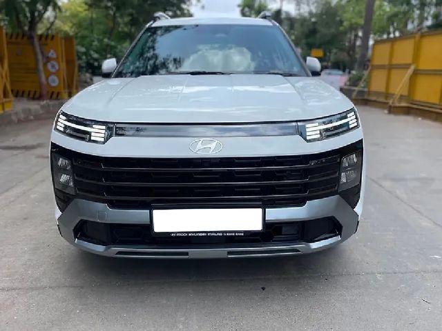 Hyundai Alcazar Signature Diesel AT Second-hand 2025 Hyundai Alcazar Signature Diesel AT for sale in Mumbai