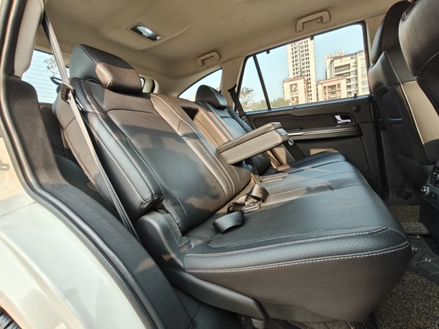 Second-hand 2018 Tata Hexa XTA for sale in Mumbai-6