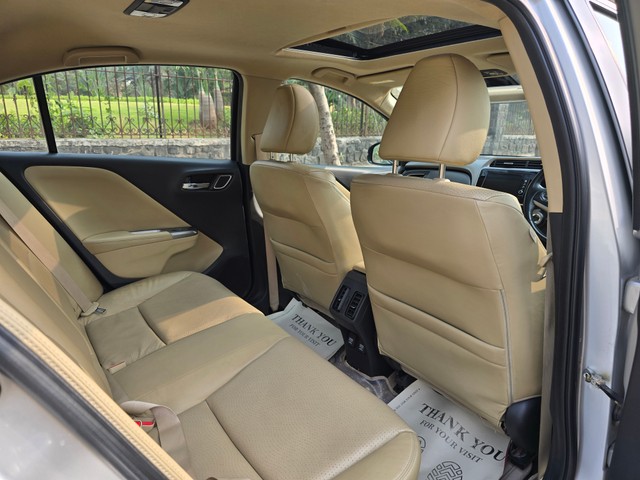 Second-hand 2018 Honda City i-VTEC ZX for sale in Mumbai-11