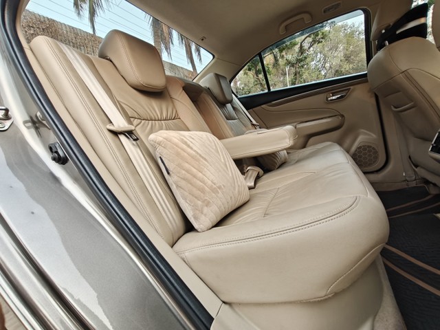 Second-hand 2021 Maruti Ciaz Alpha AT BSVI for sale in Mumbai-14