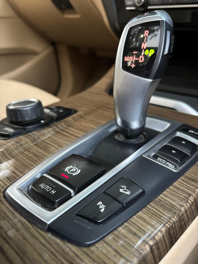 Second-hand 2017 BMW X3 xDrive20d Expedition for sale in New Delhi-25