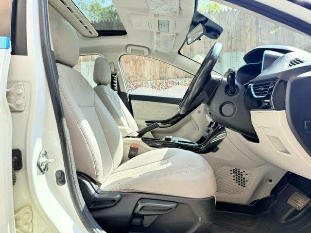 Tata Nexon EV XZ Plus LUX - Photo 6