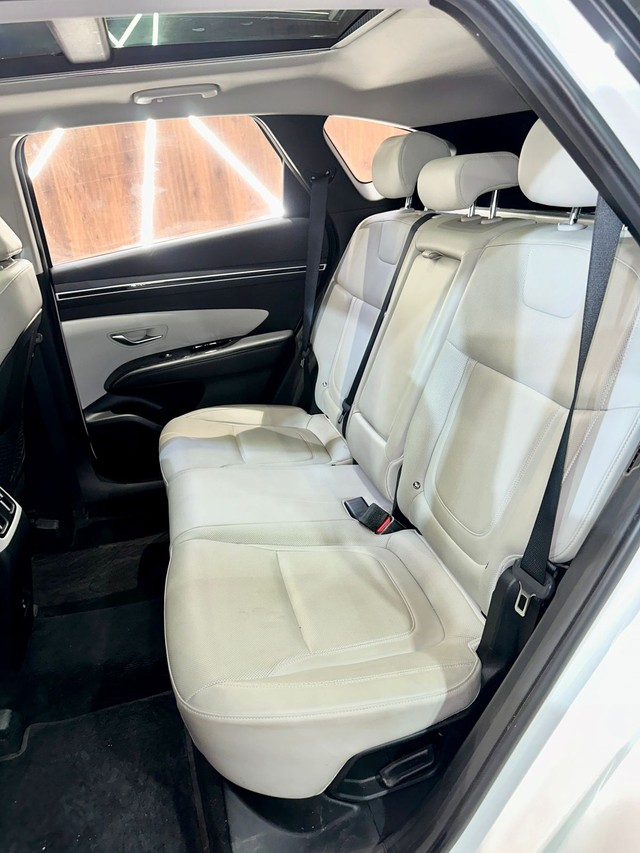 Second-hand 2023 Hyundai Tucson Signature Diesel 4WD AT for sale in Madurai-12