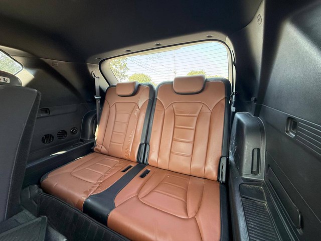 Second-hand 2020 Mahindra Alturas G4 4X4 AT for sale in New Delhi-10