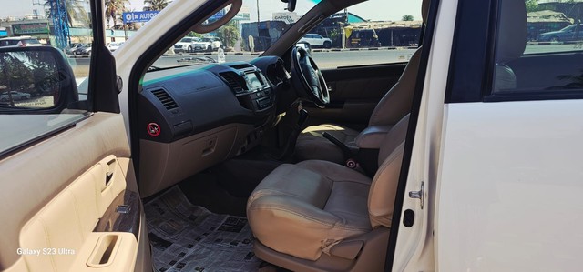 Second-hand 2013 Toyota Fortuner 4x2 Manual for sale in Pune-7