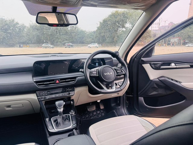 Second-hand 2023 Kia Seltos HTX IVT for sale in New Delhi-10