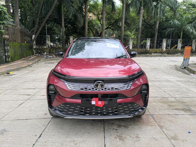 Second-hand 2025 Tata Curvv Accomplished Plus A Diesel DCA for sale in Mumbai