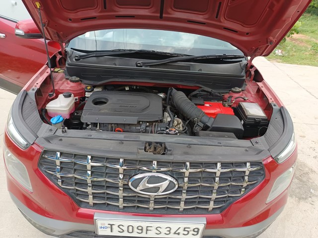 Second-hand 2021 Hyundai Venue SX Opt Executive Diesel for sale in Hyderabad-5