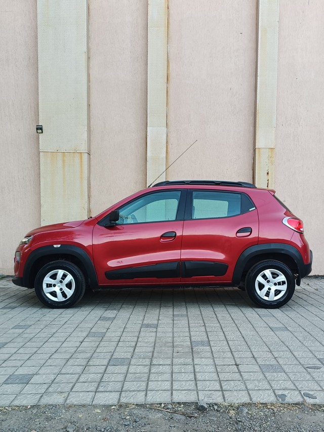 Second-hand 2016 Renault KWID RXT for sale in Nashik-4