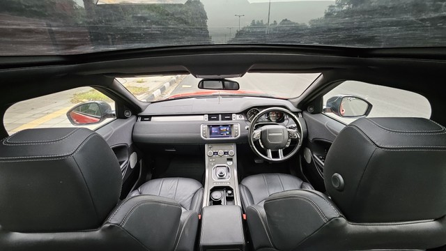 Second-hand 2019 Land Rover Range Rover Evoque 2.0 TD4 HSE Dynamic for sale in New Delhi-12