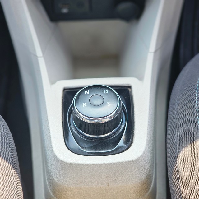 Second-hand 2022 Tata Tigor EV XZ Plus for sale in Navi Mumbai-7