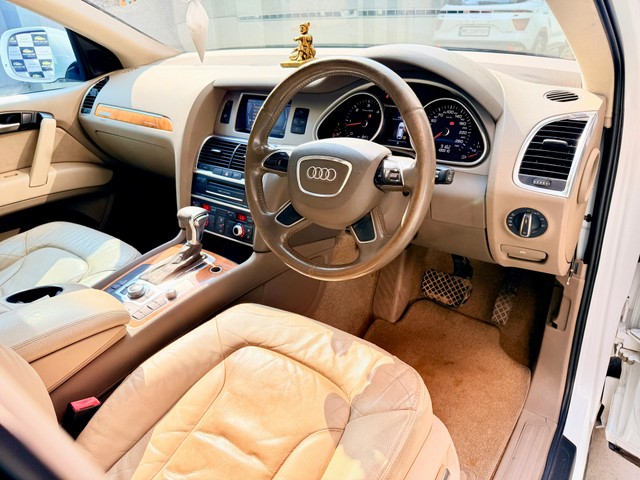 Second-hand 2015 Audi Q7 3.0 TDI Quattro Premium Plus for sale in Pune-7