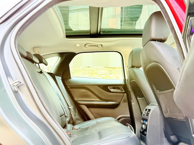 Second-hand 2018 Jaguar F-Pace Prestige 2.0 AWD for sale in Surat-12