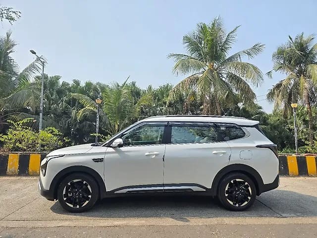 Second-hand 2025 Kia Carens Clavis HTX Plus Turbo DCT for sale in Mumbai-4