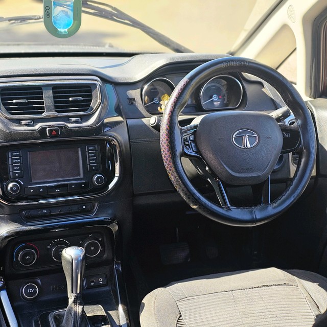 Second-hand 2018 Tata Hexa XMA for sale in Navi Mumbai-5