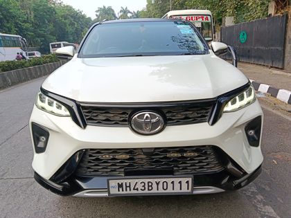 2021 Toyota Fortuner Legender 4x2 AT बीएस6