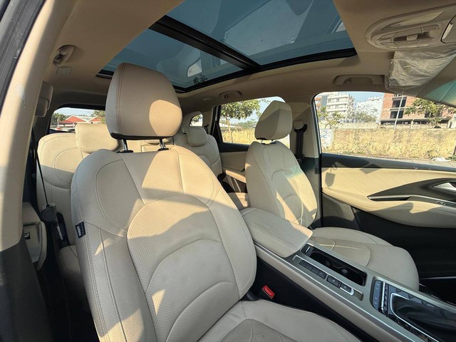 Second-hand 2024 MG Hector BlackStorm CVT 2024-2025 for sale in New Delhi-8