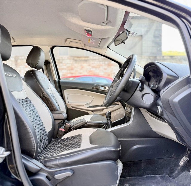 Second-hand 2019 Ford Ecosport 1.5 Diesel Titanium BSIV for sale in Surat-19