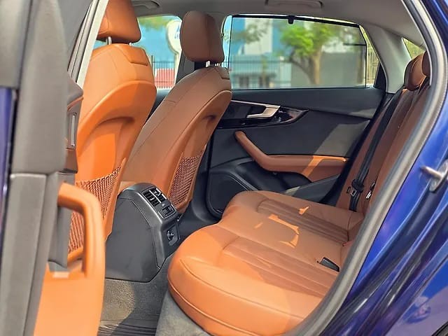 Second-hand 2021 Audi A4 Technology for sale in Mumbai-10