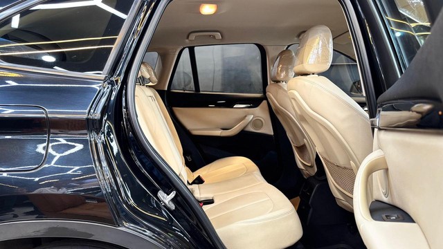 Second-hand 2018 BMW X1 sDrive20d Expedition for sale in Thane-6