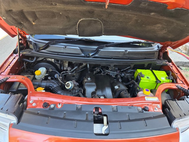 Second-hand 2016 Mahindra TUV 300 T8 for sale in Bangalore-4