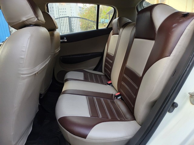 Second-hand 2012 Hyundai i20 Magna for sale in Mumbai-10