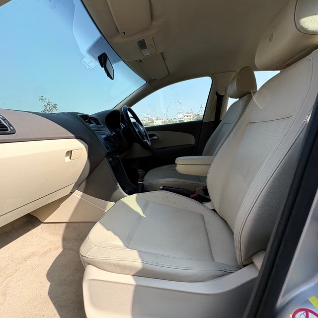 Second-hand 2013 Volkswagen Vento Diesel Highline for sale in Pune-9