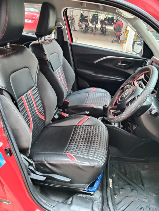 Second-hand 2024 Maruti Swift ZXi for sale in Chennai-11