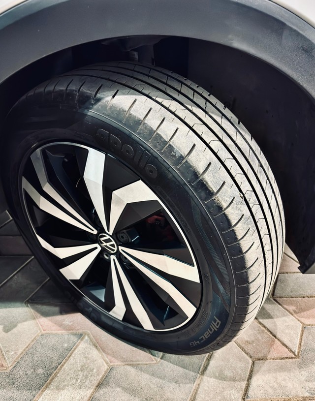 Second-hand 2023 Volkswagen Taigun 1.5 TSI GT Plus DSG for sale in Madurai-7