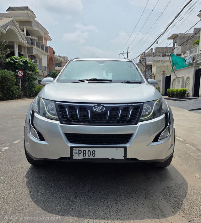 Mahindra XUV500 R W10 FWD Second-hand 2016 Mahindra XUV500 R W10 FWD for sale in Jalandhar