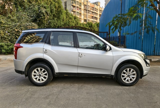 Second-hand 2015 Mahindra XUV500 R W10 FWD for sale in Mumbai-1