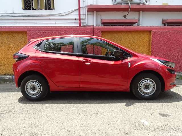 Second-hand 2021 Tata Altroz XE BSVI for sale in Kolkata-1