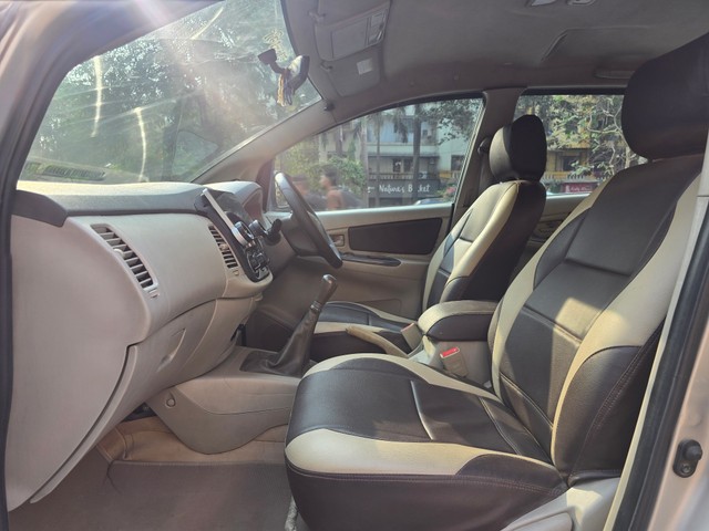 Second-hand 2014 Toyota Innova 2.5 G (Diesel) 7 Seater BS IV for sale in Mumbai-27