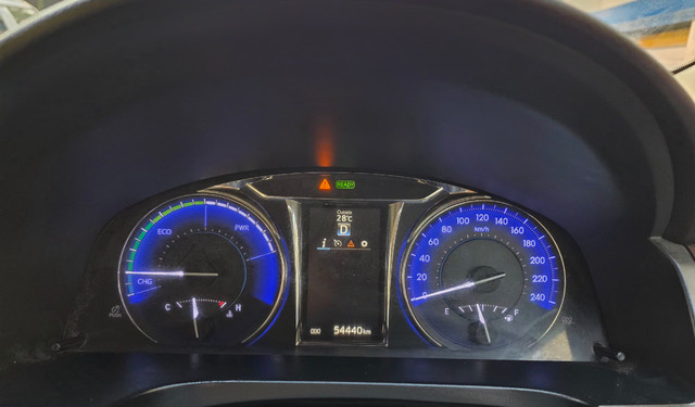 Second-hand 2015 Toyota Camry Hybrid for sale in Mumbai-12