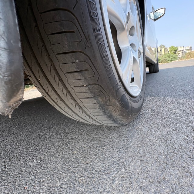 Second-hand 2013 Volkswagen Vento Diesel Highline for sale in Pune-6