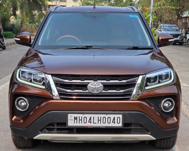 Second-hand 2022 Toyota Urban Cruiser EBELLA High for sale in Mumbai-5