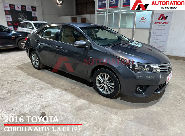 Second-hand 2016 Toyota Corolla Altis GL MT for sale in Kolkata-4