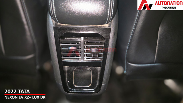 Second-hand 2022 Tata Nexon EV XZ Plus Dark Edition for sale in Kolkata-12