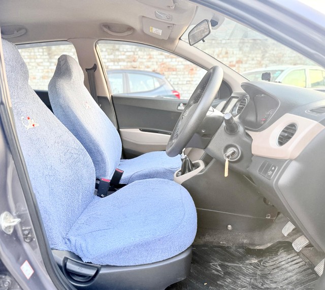 Second-hand 2018 Hyundai Grand i10 1.2 CRDi Sportz Option for sale in Surat-13