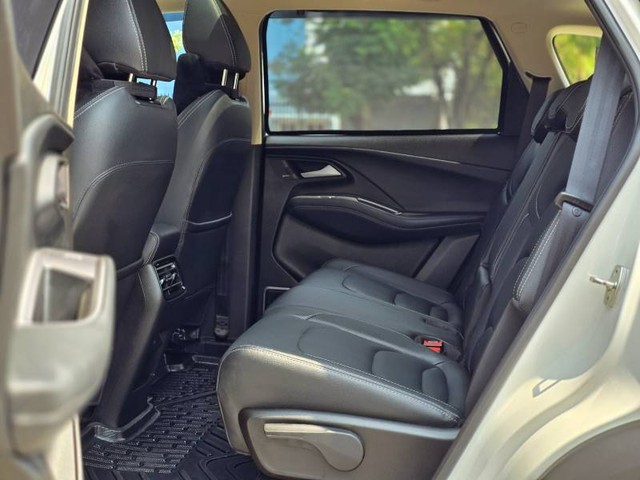 Second-hand 2024 MG Hector Sharp Pro SNOWSTORM CVT 2024-2025 for sale in Mumbai-10