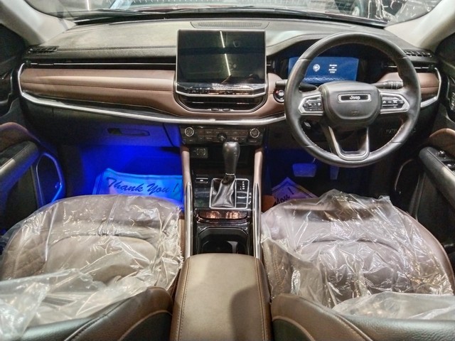 Second-hand 2023 Jeep Meridian Limited Plus AT for sale in New Delhi-9